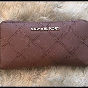 Rose Michael Kors wallet